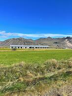 Seljavellir Guesthouse