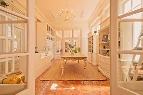 The Historic Cavalier Hotel and Beach Club, Autograph Collection