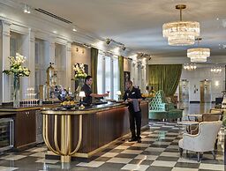 The Historic Cavalier Hotel and Beach Club, Autograph Collection