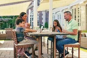 The Historic Cavalier Hotel and Beach Club, Autograph Collection