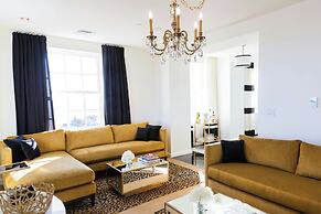 The Historic Cavalier Hotel and Beach Club, Autograph Collection