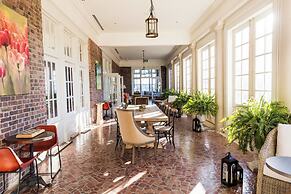 The Historic Cavalier Hotel and Beach Club, Autograph Collection