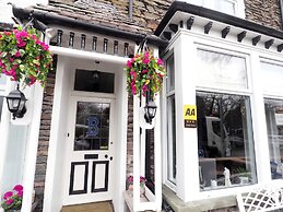 Broadlands Guest House