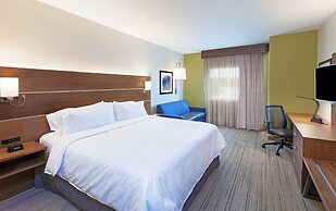 Holiday Inn Express & Suites Lenexa - Overland Park Area by IHG