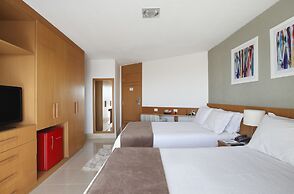 Royal Urban Macaé Hotel