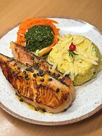 Royal Urban Macaé Hotel