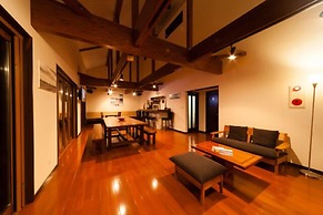 Bears Den Mountain Lodge