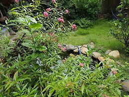 Hana Resort & Bungalow