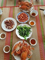 Hana Resort & Bungalow