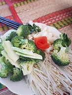 Hana Resort & Bungalow