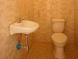 Hana Resort & Bungalow