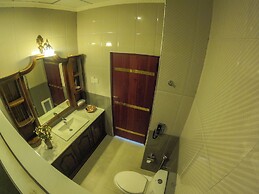 Centauria Lake Resort