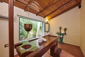 ACORN HIDEAWAY RESORT & SPA, Corbett