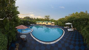 ACORN HIDEAWAY RESORT & SPA, Corbett