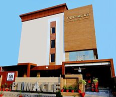 Pinnacle by Click Hotels, Lucknow
