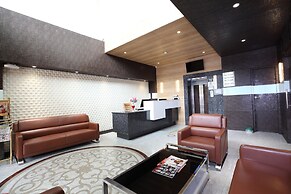 Pinnacle by Click Hotels, Lucknow