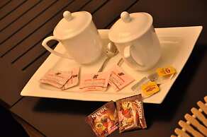 Hotel Cockpit Airport Reach