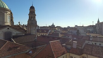 BnButler - Galleria Unione