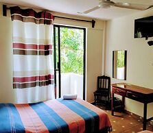 Yuu-lee Casa Bendita Huatulco