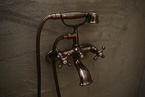 Altrove House - Hostel