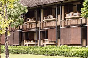 Kirimaya Golf Resort & Spa