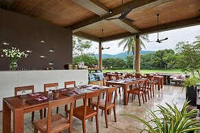 Kirimaya Golf Resort & Spa