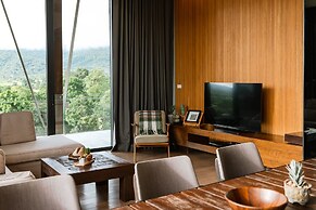 Atta Lakeside Resort Suite