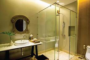 Atta Lakeside Resort Suite
