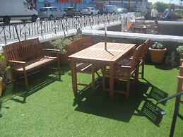 The Mornington Hotel