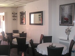 The Mornington Hotel