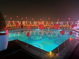 Hotel Pal Heights Mantra