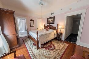 Southern Wind Inn Bed & Breakfast