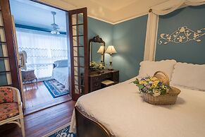 Southern Wind Inn Bed & Breakfast