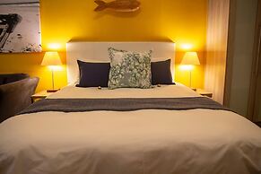 Desert Sands Boutique B&B - Self-Catering