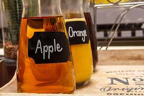 Desert Sands Boutique B&B - Self-Catering