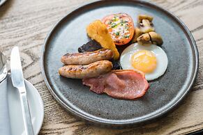 1863 Restaurant with Rooms