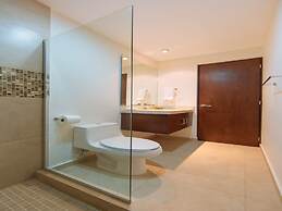 Private pool Access 2BR condo in the best location in Tulum