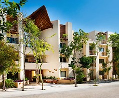 Private pool Access 2BR condo in the best location in Tulum