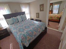 Island Guest House B&B