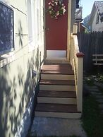 Island Guest House B&B