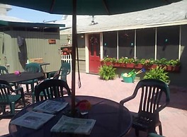 Island Guest House B&B