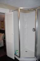 Island Guest House B&B