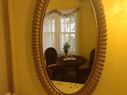 Island Guest House B&B