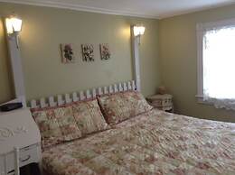 Island Guest House B&B