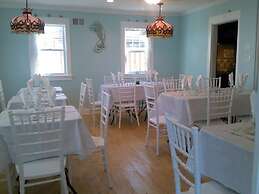 Island Guest House B&B