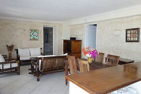 Inchcape Seaside Villas