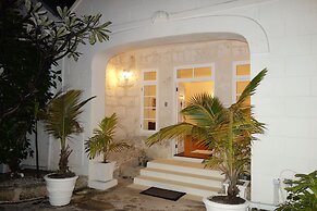 Inchcape Seaside Villas