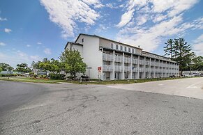 Dunes Waterfront Resort