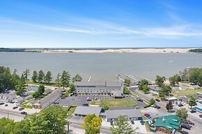 Dunes Waterfront Resort