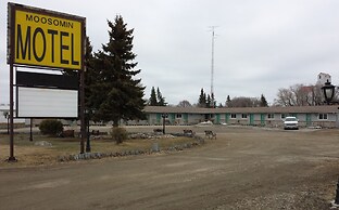 Moosomin Motel